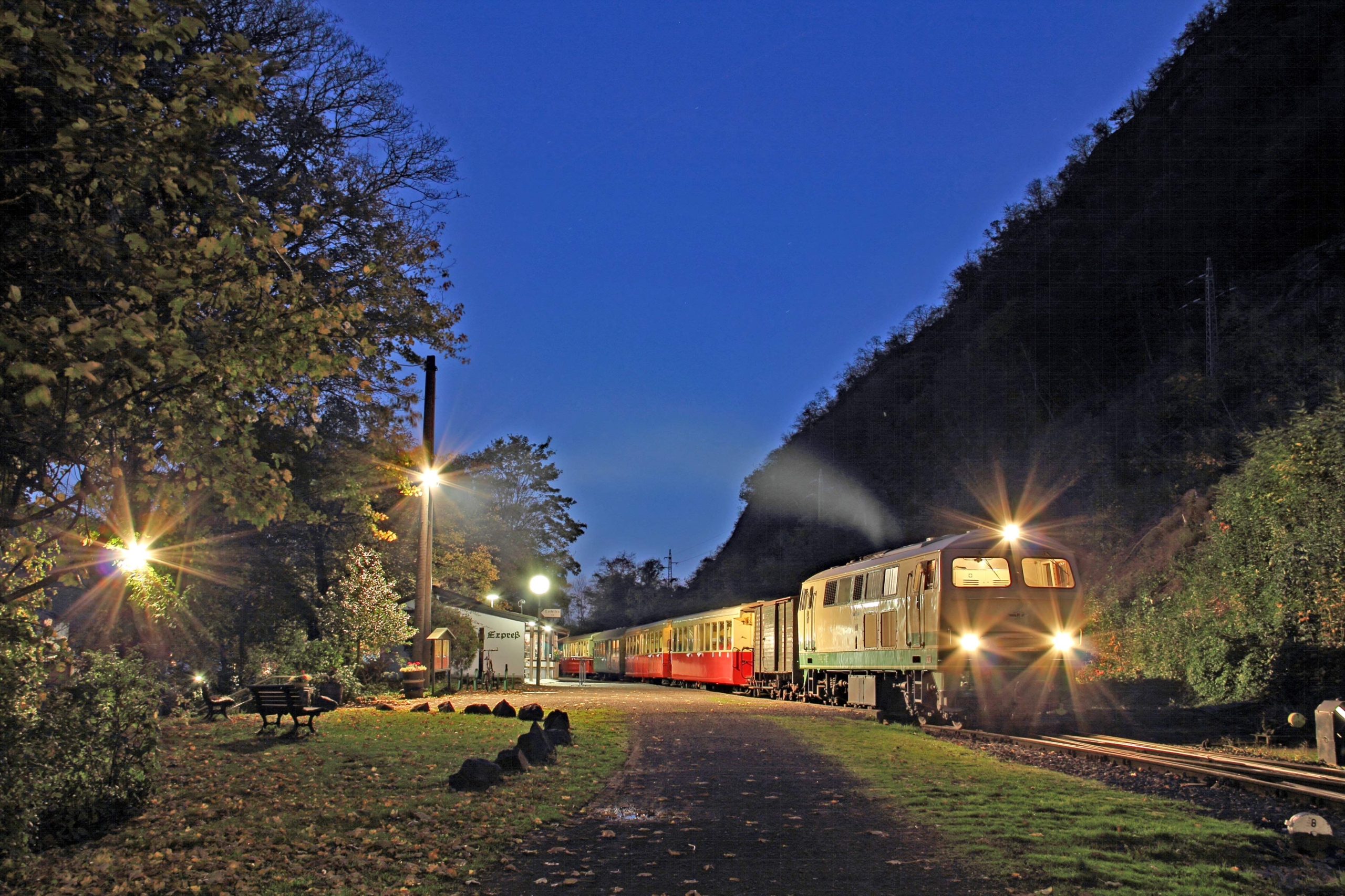 Mondscheinfahrt mit dem Vulkan Express